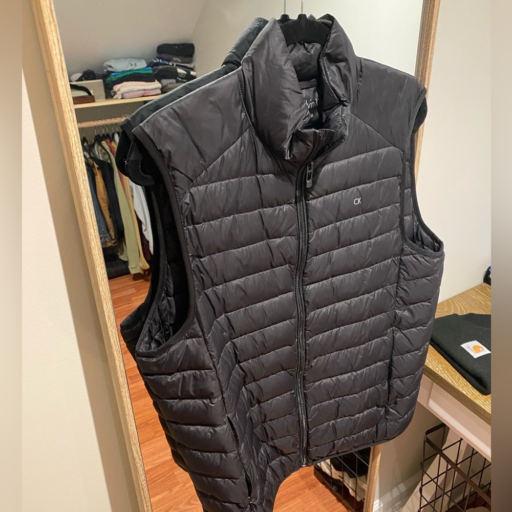 CALVIN KLEIN PUFFER VEST